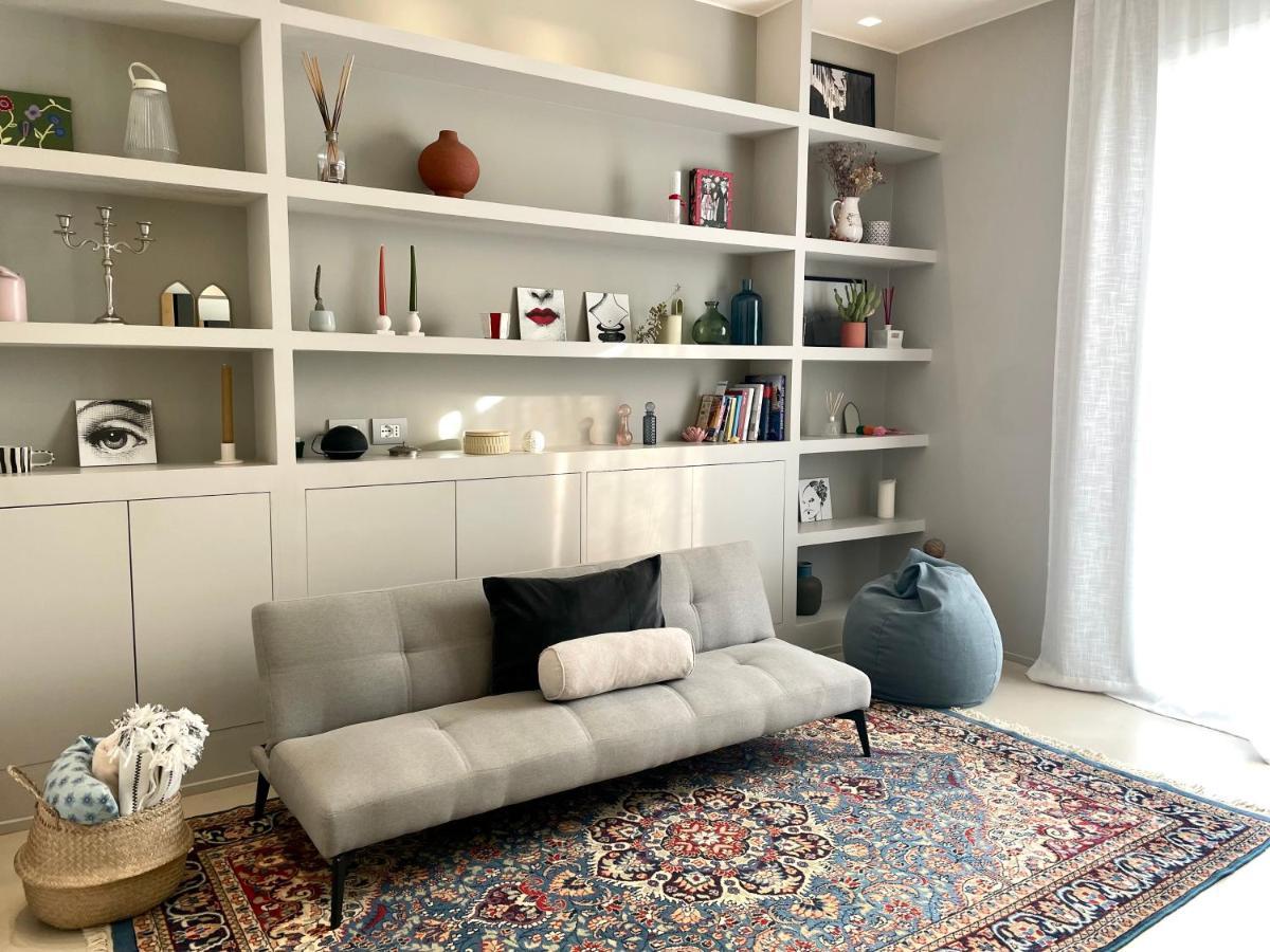 Aurelia Apartment Ravenna Bagian luar foto